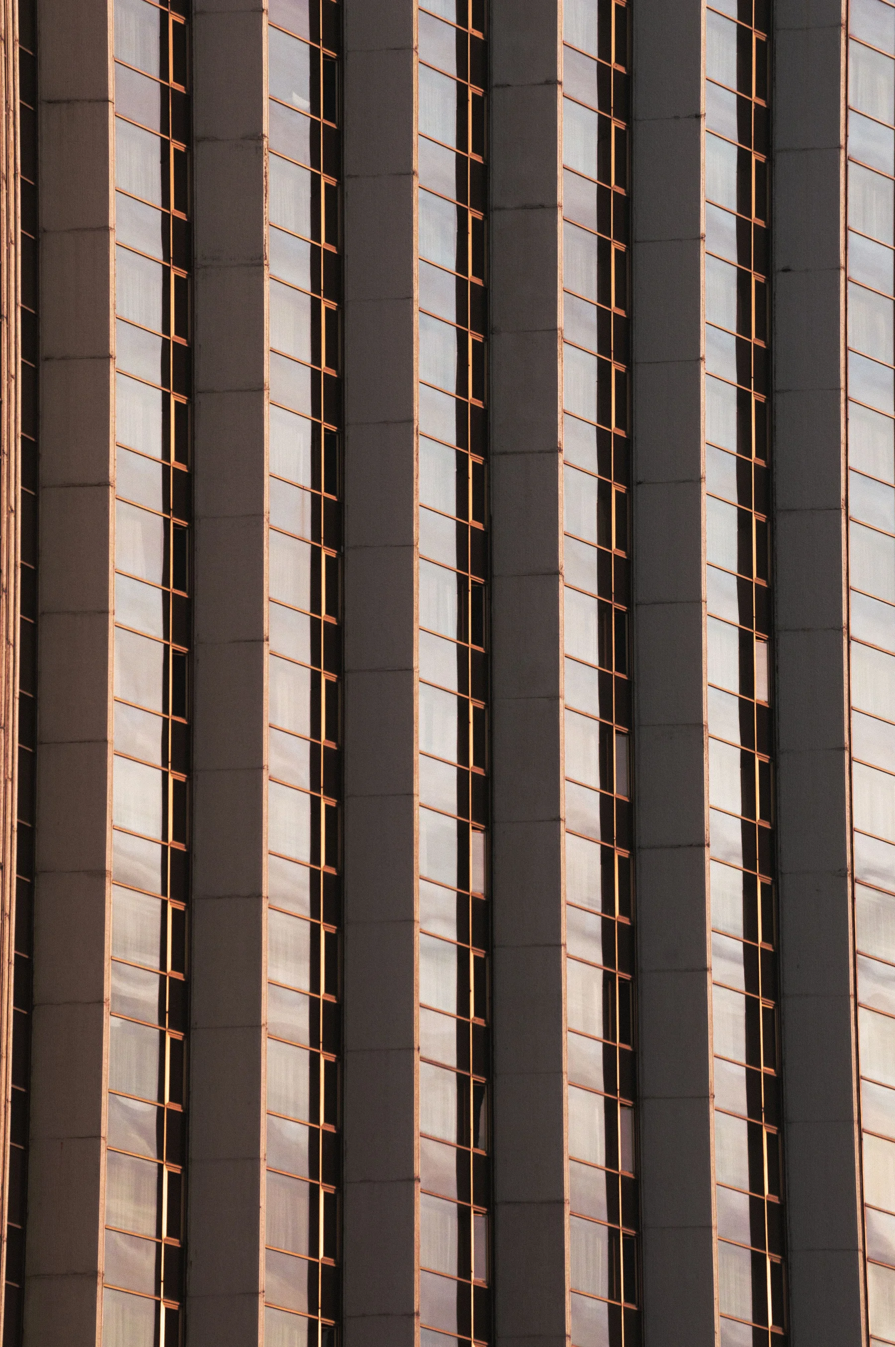 Light on a sculptural building facade